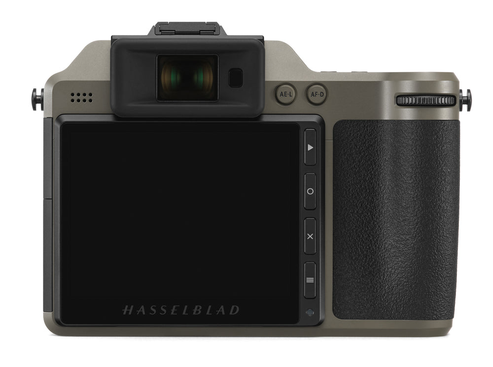 
                  
                    Load image into Gallery viewer, Hasselblad X2D 100C Earth Explorer Limited Edition
                  
                