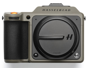 
                  
                    Load image into Gallery viewer, Hasselblad X2D 100C Earth Explorer Limited Edition
                  
                