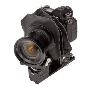 
                  
                    Load image into Gallery viewer, Cambo AC-791 Bayonet Holder for Mounting Leica SL to ACTUS-G
                  
                